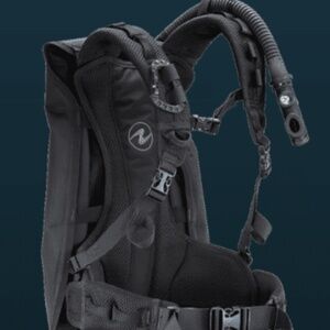 Aqualung Outlaw wing-style BCD SMALL